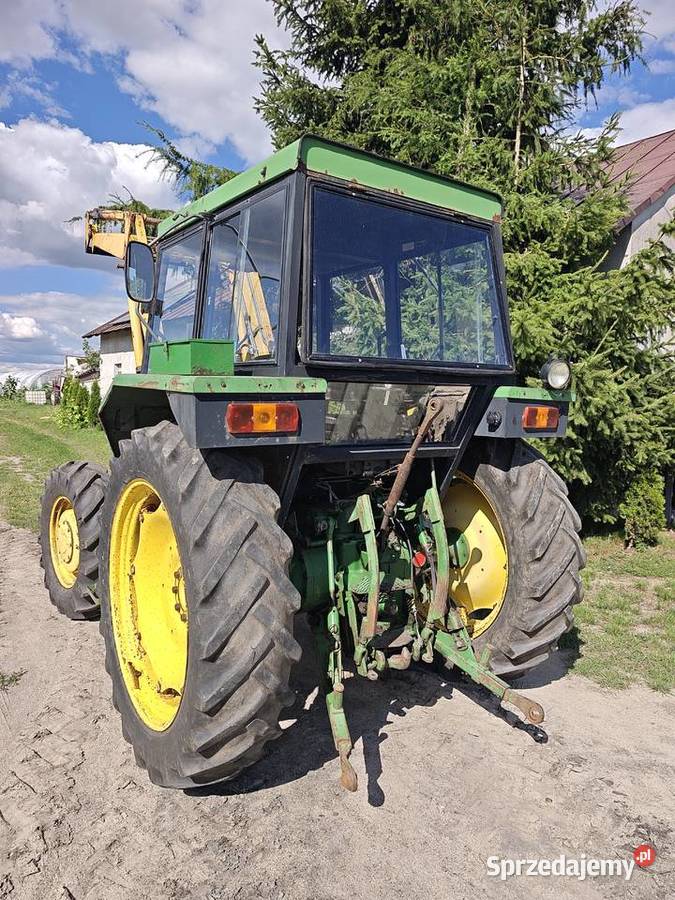 John Deere 2130 4x4 z ładowaczem sprzedam
