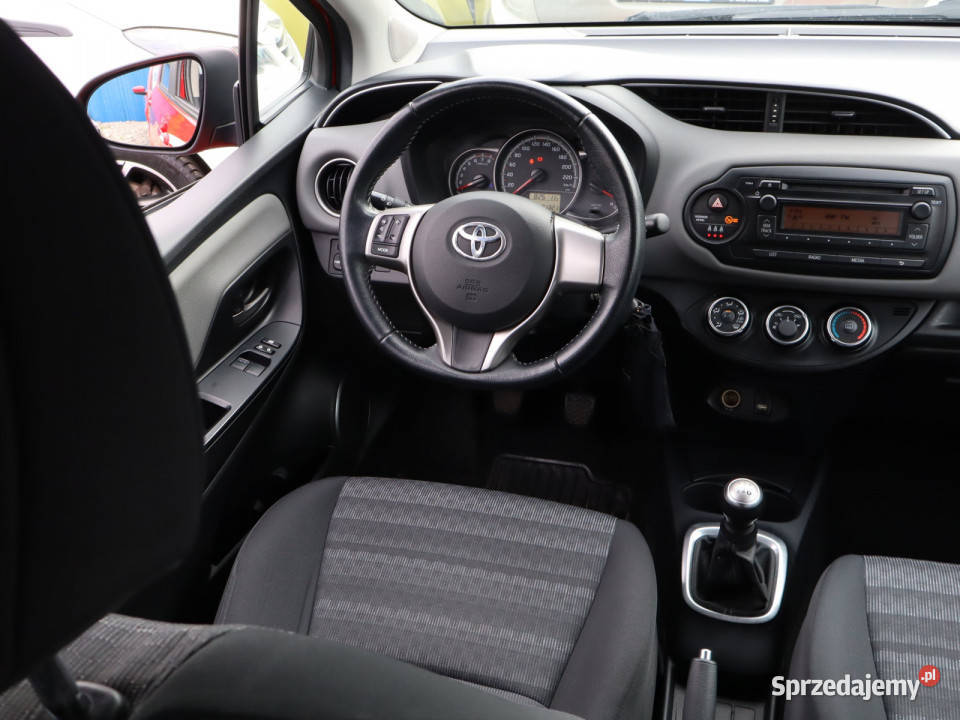 Toyota Yaris 10 VVTi radio Katowice