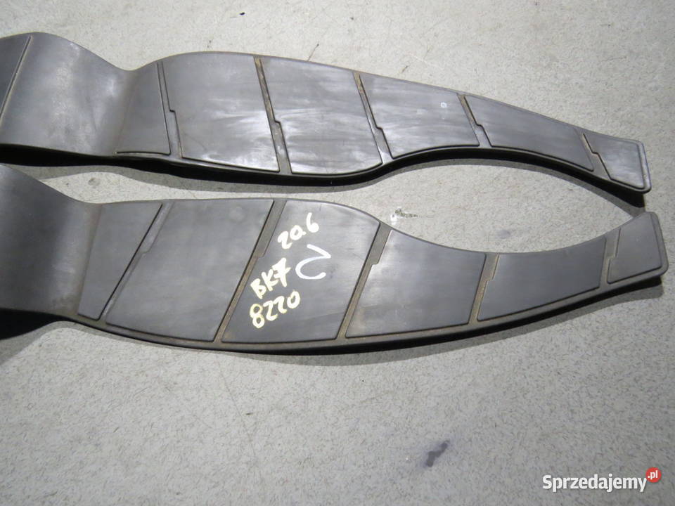 SUZUKI BURGMAN K7 200 125 150 08 STOPKI NÓŻKI Kraków sprzedam