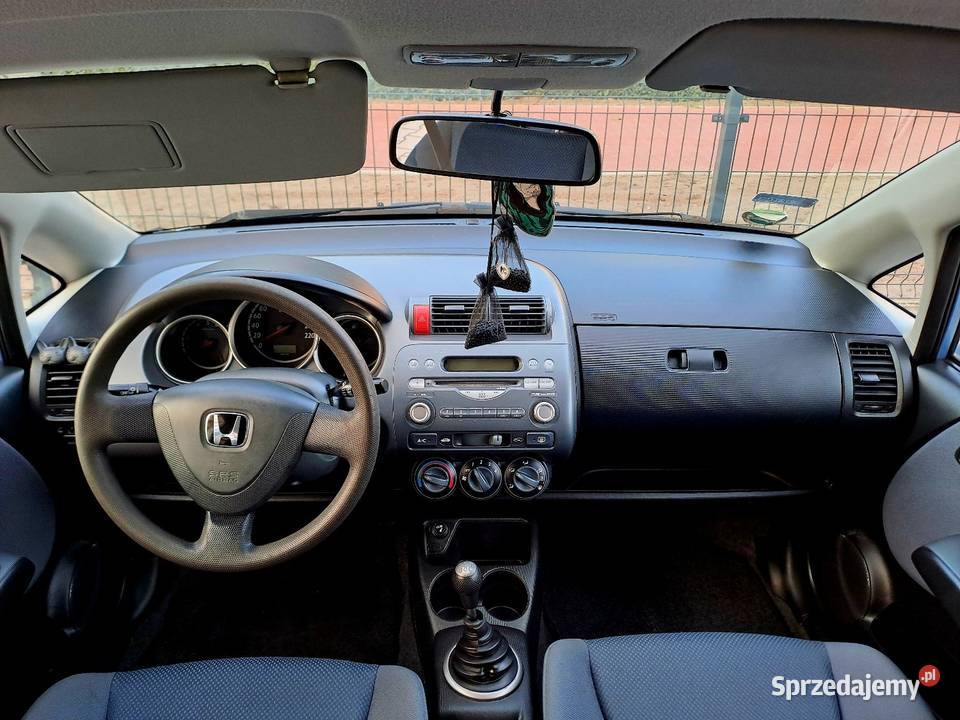 Honda Jazz 14 benzyna 2004r Klima Hak Sieradz sprzedam