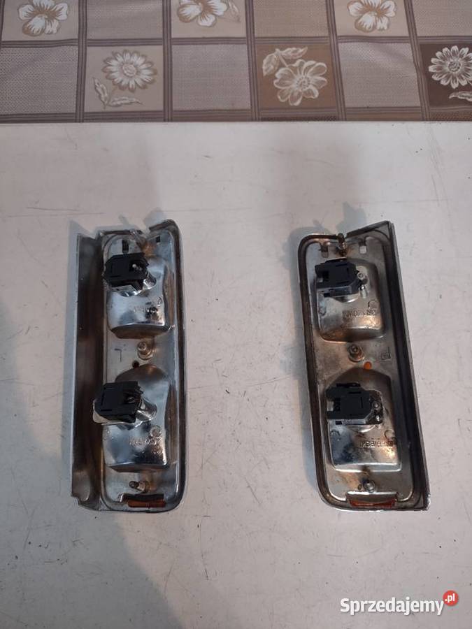 FIAT 125 P 1300 LAMPY KIERUNEK POZYCJA PRZÓD Lublin