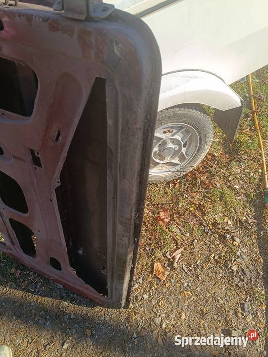 Fiata 126p FL drzwi lewe kierowcy zdrowe maluch śląskie Bielsko-Biała