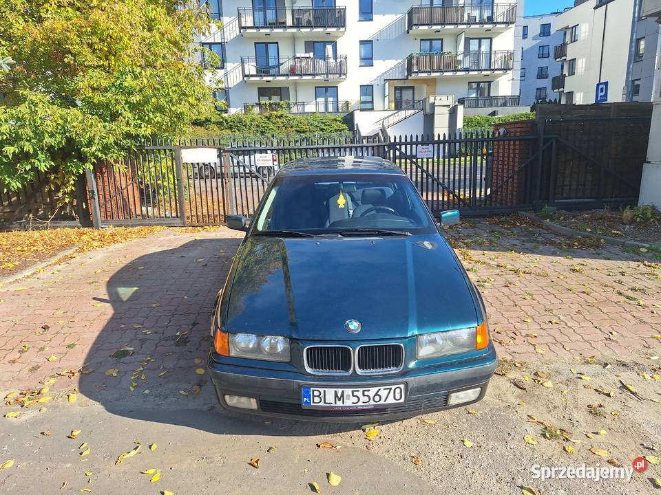 Sprzedam ładne 318iA z LPG automat szyberdach 214900km