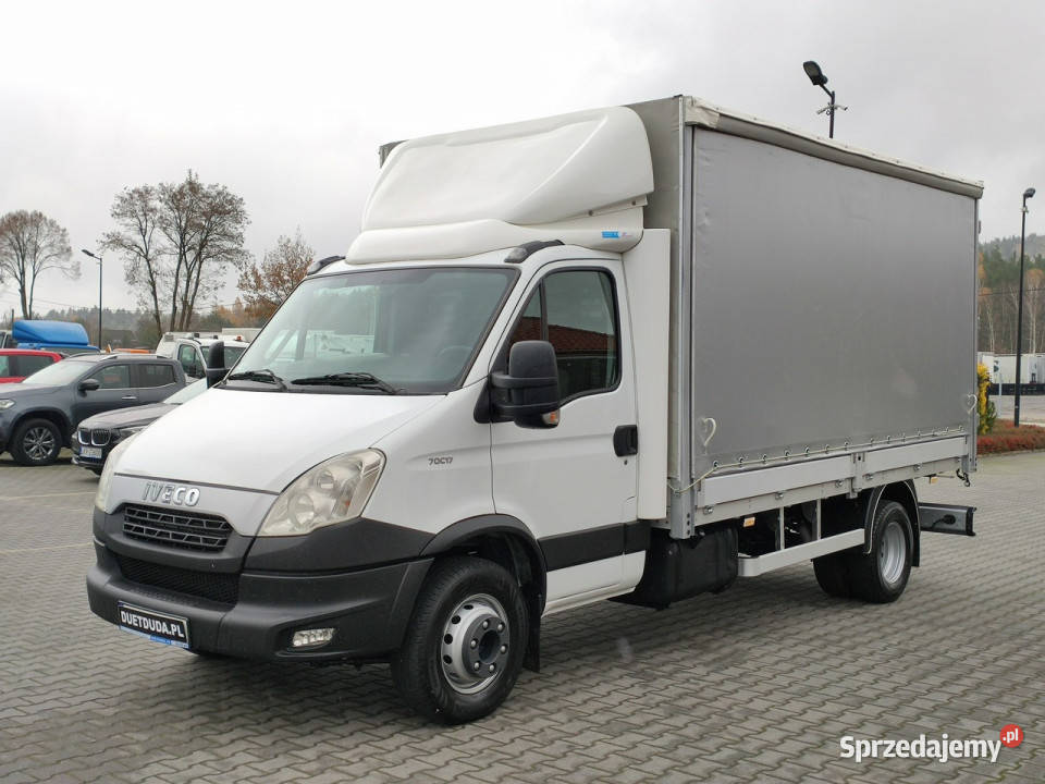 Iveco Daily 70C18 V H Firana Tył Drzwi Zadbany w manualna Widełki sprzedam