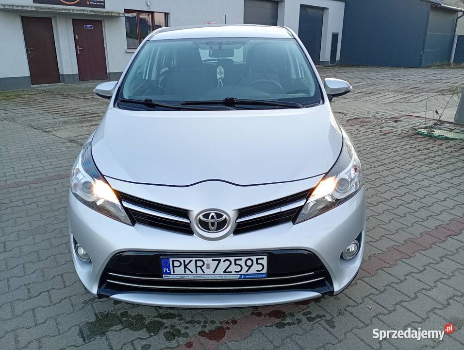 Toyota Verso loft 20 d sprzedam