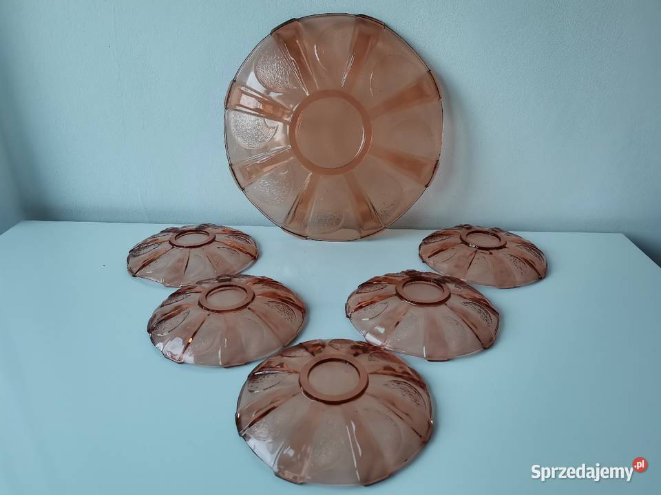 Stara nieużywana patera i talerzyki 15 szkło Art Katowice