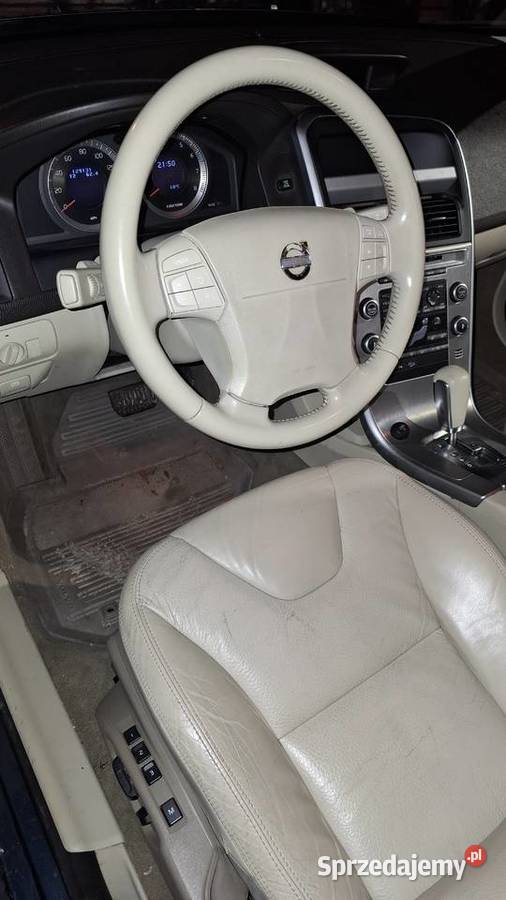 Volvo XC60 30T6 blispanorama2xPDC Gniezno