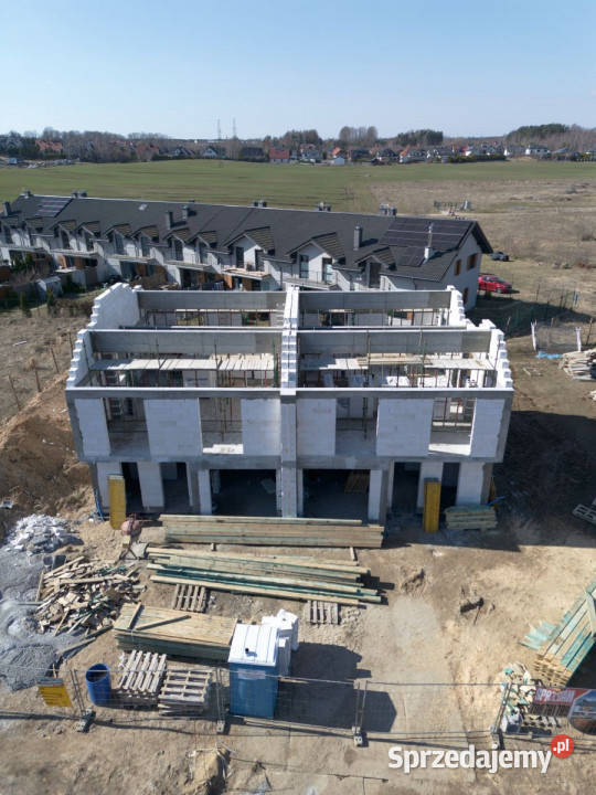 sprzedaży domu bliźniaka 177 metrów Banino 502m2