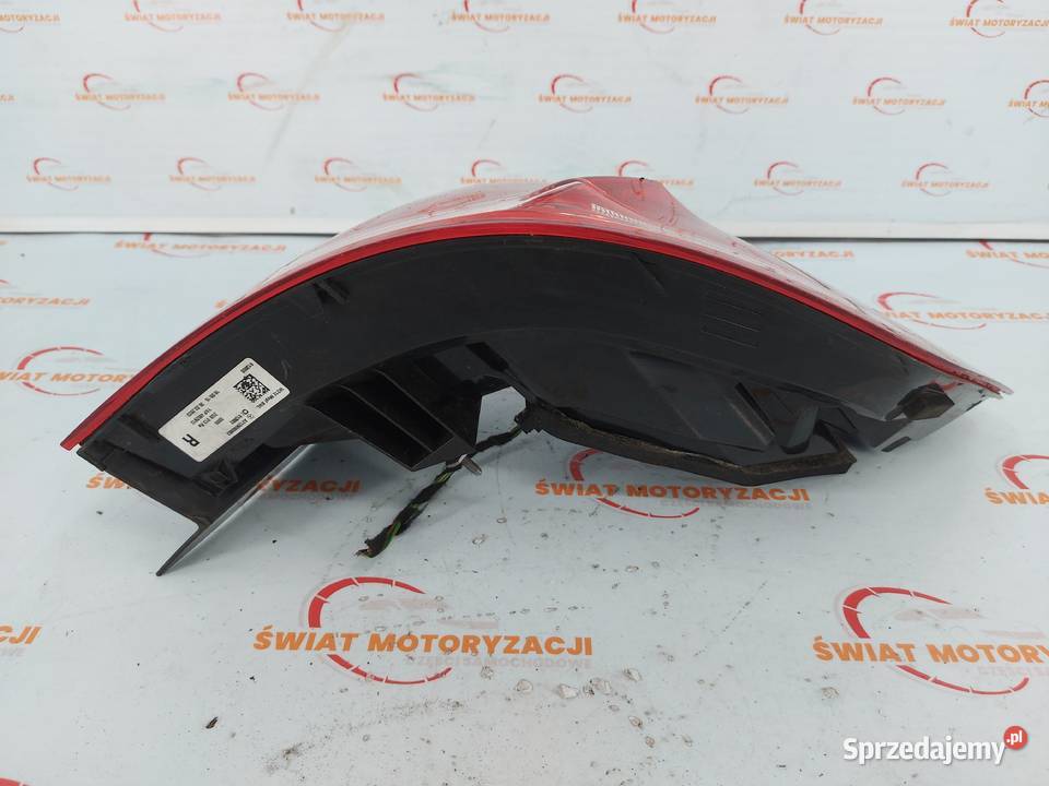 MERCEDES E KLASA W212 LIFT lampa prawa tył