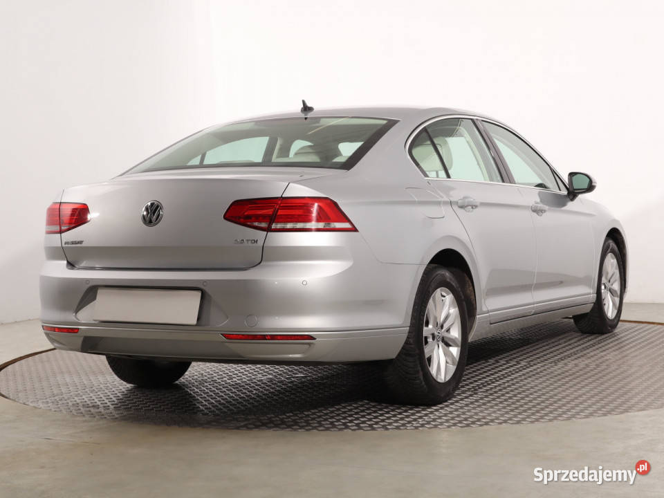 VW Passat 20 TDI elektrycznie ustawiane fotele Katowice