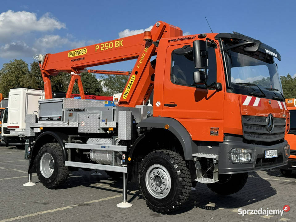 Mercedes Atego 818 E6 4x4 Zwyżka PALFINGER P250 komputer pokładowy Widełki