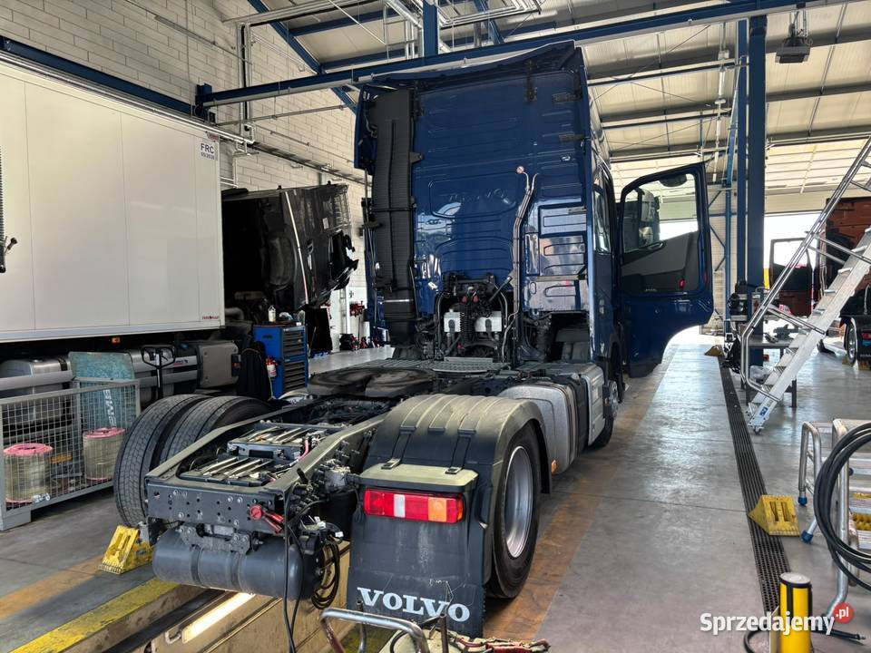 VOLVO FH460 2025 Globetrotter XL SALON POLSKA Warszawa sprzedam