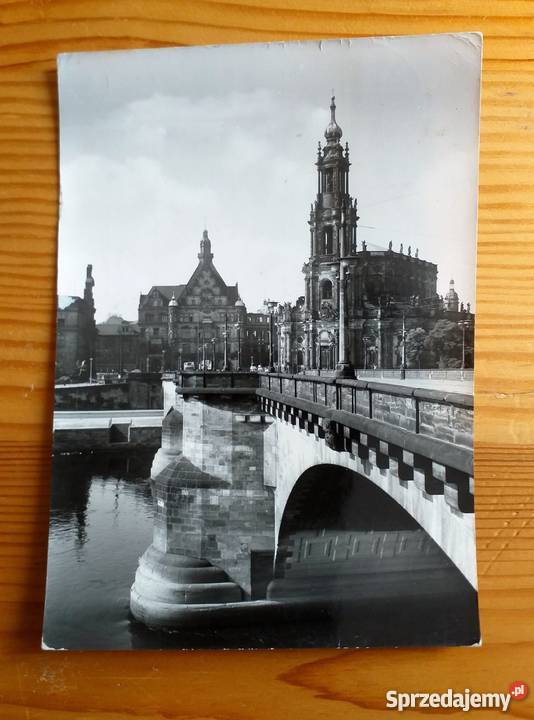 DREZNO WIDOK NA KATEDRĘ ŚWIĘTEJ TRÓJCY W STOLICY Piszczac