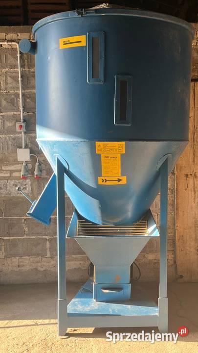 Mieszalnik pasz 1500l 3kw