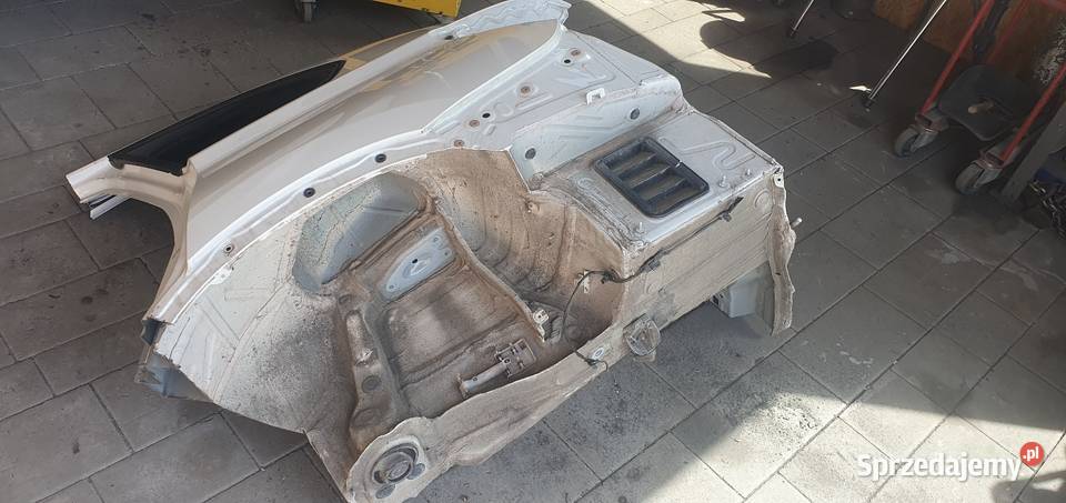 Błotnik tylny lewy BMW F48 X1