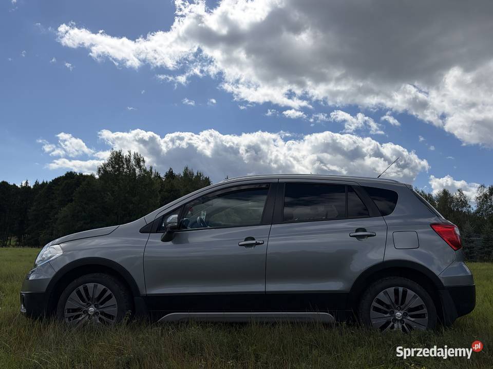 Sprzedam samochód marki Suzuki SX4SCross 98000km Samochody osobowe Krzeszów