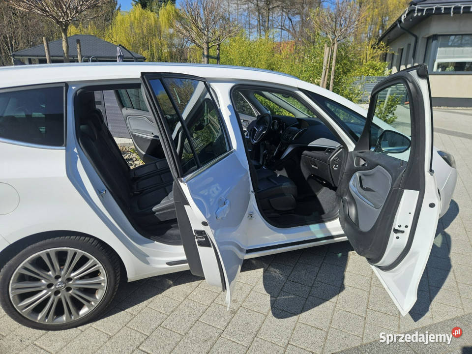 Opel Zafira 20 165 7 osobowy bagażnik na rowery biały dolnośląskie Strzegom