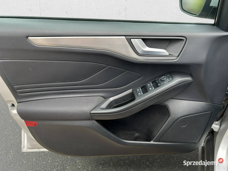 Ford Focus 10 EcoBoost mHEV Titanium Z Polskiego klimatyzacja Warszawa