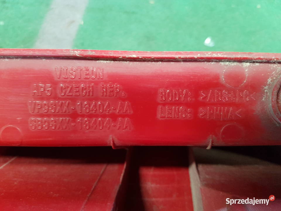 SKODA YETI 2012 2011 LAMPA TYLNA PRAWA 5L0945112 Turek