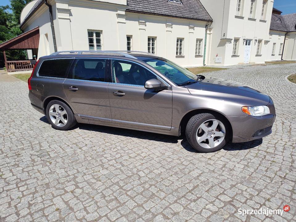 Volvo V70 24D5 absolutny full diesel Turka