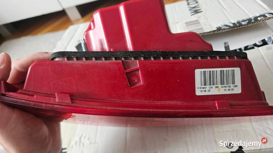 Lampa tylna bagażnika Audi a4 b8 lift osobowe Poznań
