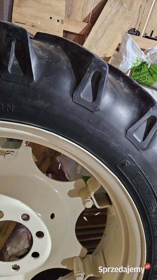 Koła 124 32 Zetor Ursus c360 Opony rolnicze Biecz