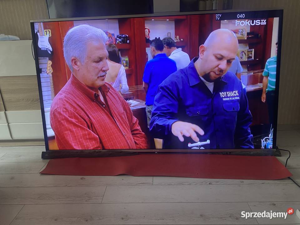 Telewizor sharp 3D 80 potężny Telewizory