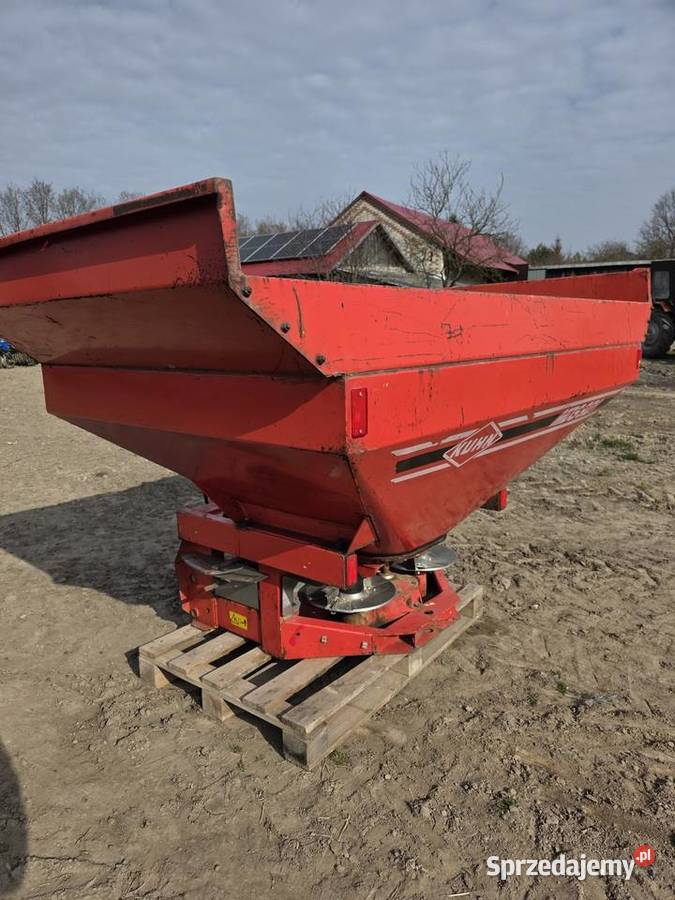 Rozsiewacz Kuhn 921 Rauch Amazone Sulky Tarnawka Druga