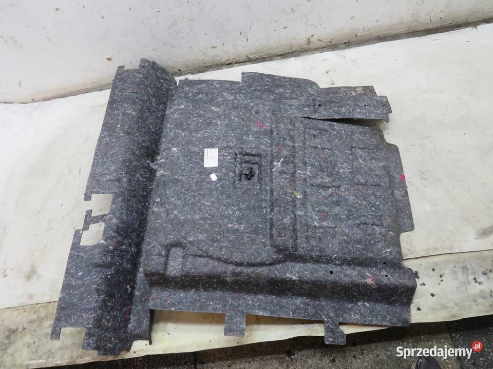 WYKŁADZINA PODŁOGA BAGAŻNIKA AUDI Q5 8R Akcesoria samochodowe lubelskie sprzedam