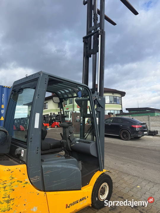 wózek widłowy JUNGHEINRCH TFG316 1600 Triplex Wózki widłowe