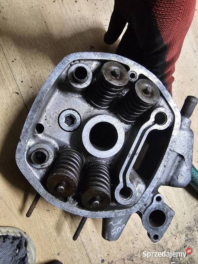 Honda CX 500 głowica prawa sprężyny zawory cx500 Jelenia Góra