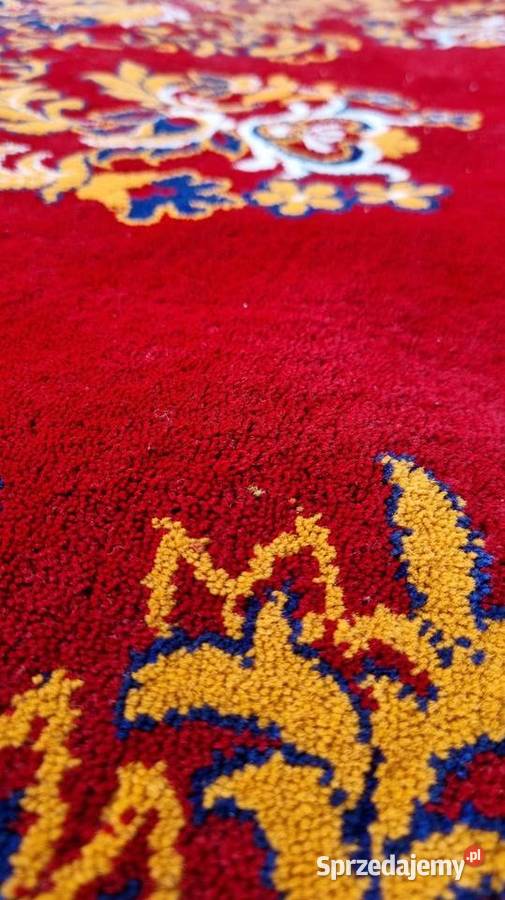 Pożądny dywan o wymiarach 195 x 286 Fajny stan Gliwice