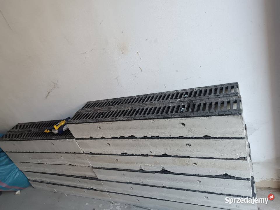 Odwodnienie liniowe kl B125obciązenie 125t 22 Budowa małopolskie Kraków