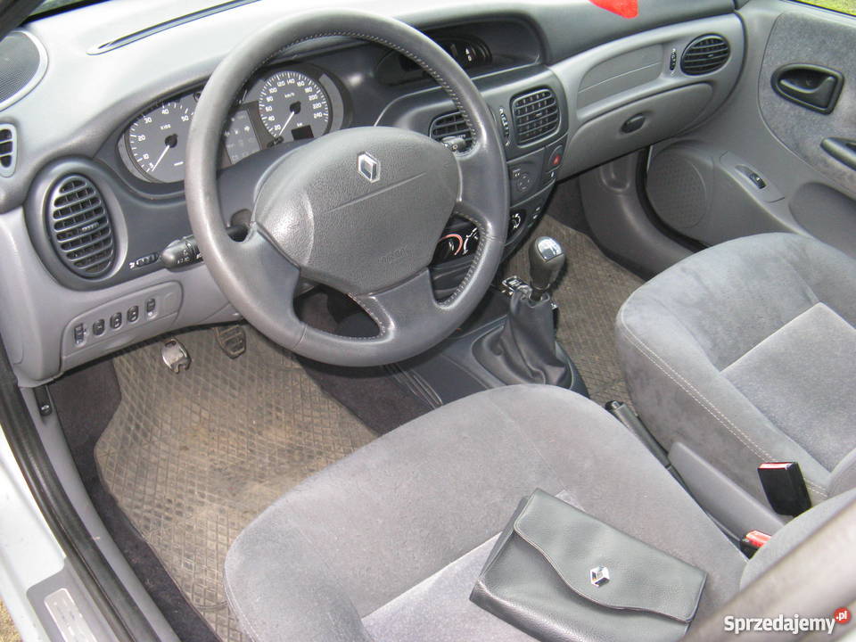 Renault Megane I FL 2001r 14 16v bogate klimatyzacja Orzechowo