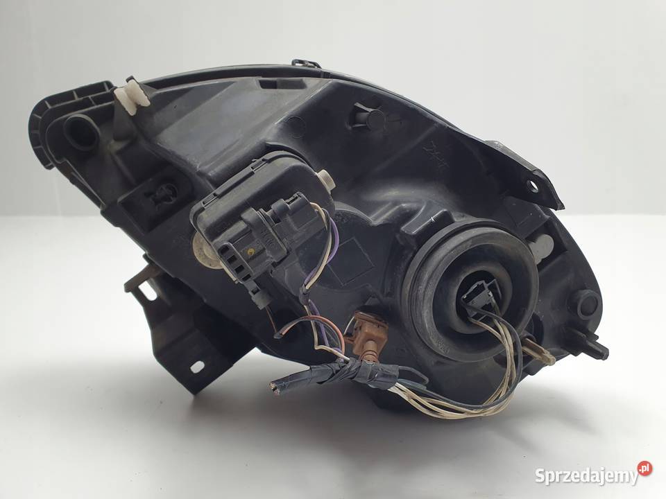 LAMPA PRAWA Renault Kangoo I lift 0305r PRZEDNIA Lampy przednie Chełm