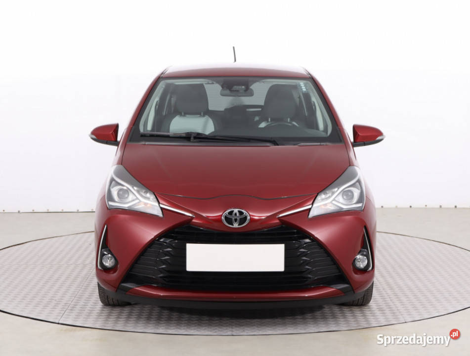 Toyota Yaris 15 Dual VVTi manualna Piaseczno