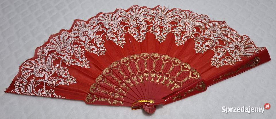 Wachlarz składany czerwony plastikowy 43 Czeladź sprzedam