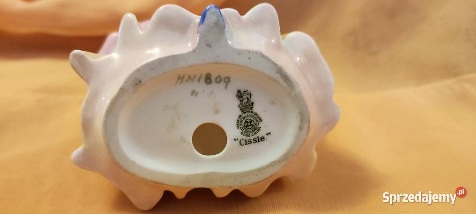 Figurka Cissie HN 1809 porcelana Royal Doulton Antyki Antyki dolnośląskie Wrocław
