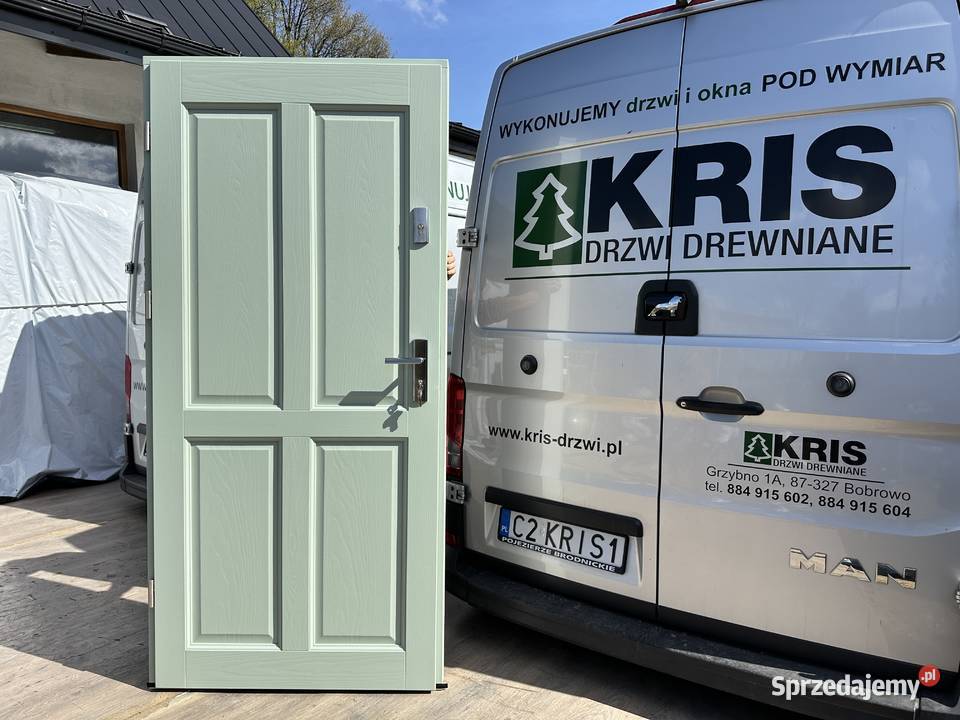 Drzwi drewniane wejściowe wewnątrzklatkowe NCS Tczew