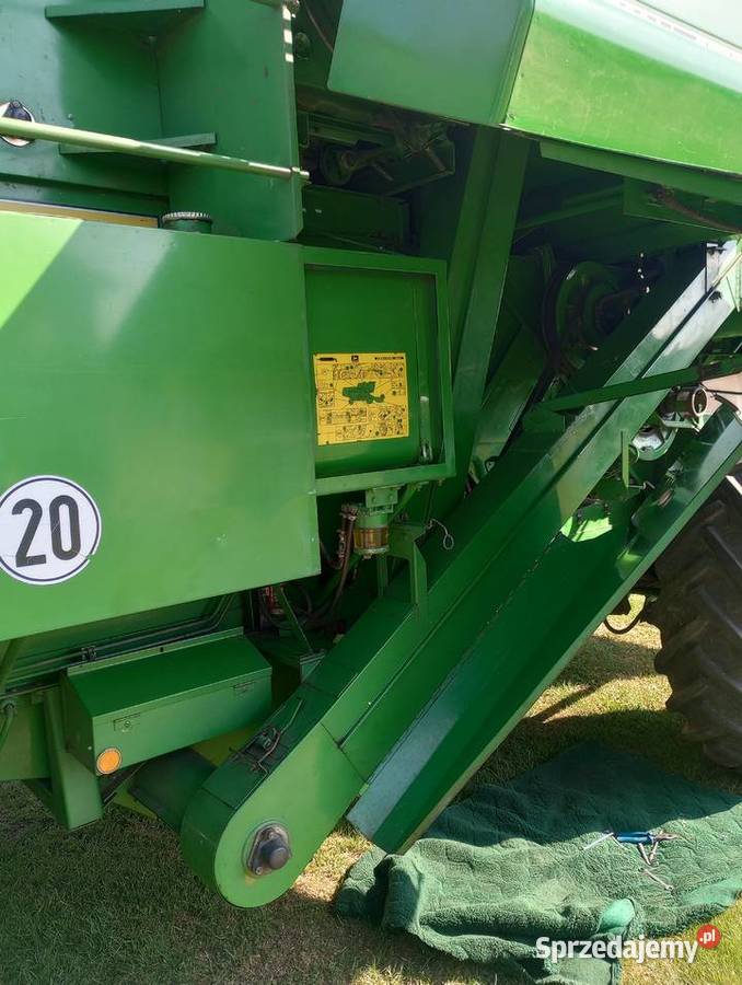 Kombajn John Deere 1065 Mielec