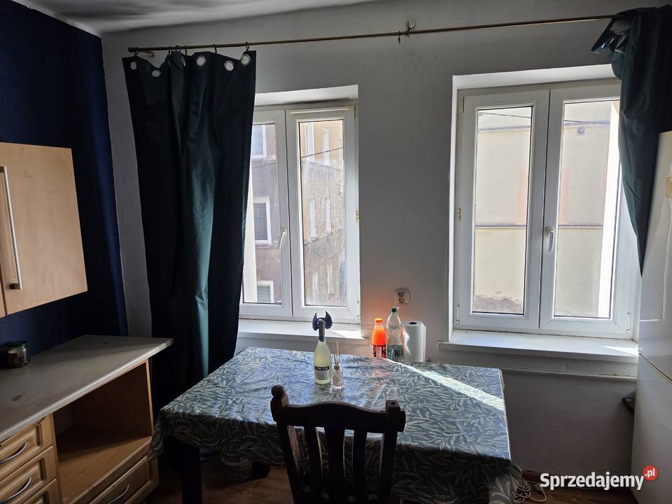 SPRZEDAM mieszkanie w Wałbrzychu Dąbrowskiego 42 Mieszkania Wałbrzych