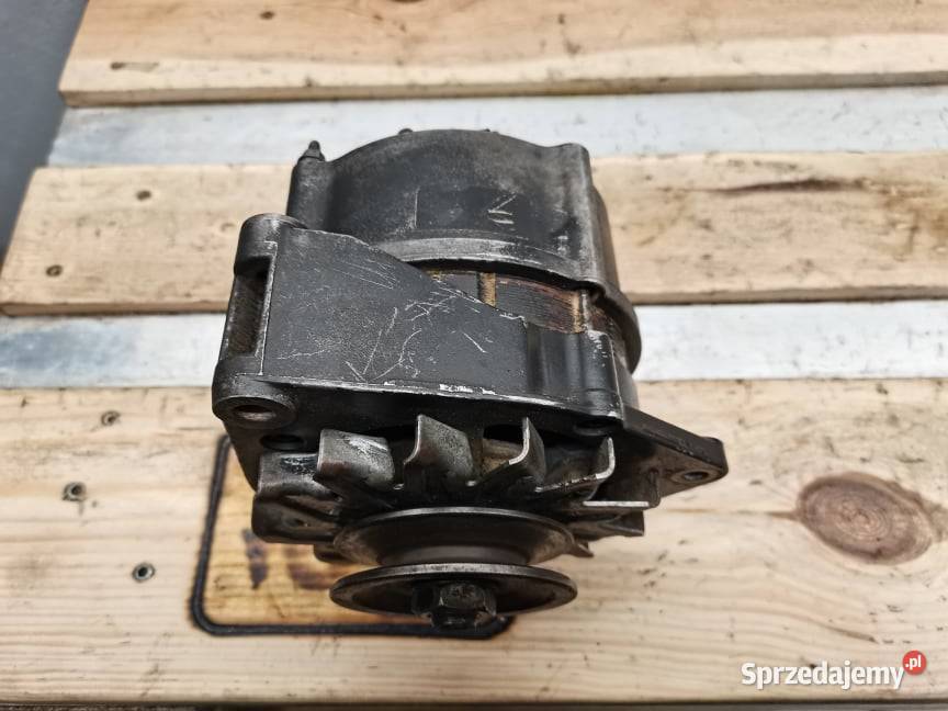 Alternator Deutzfahr 620 Bf6M 1013C Bosch Pozostałe Wilkowo