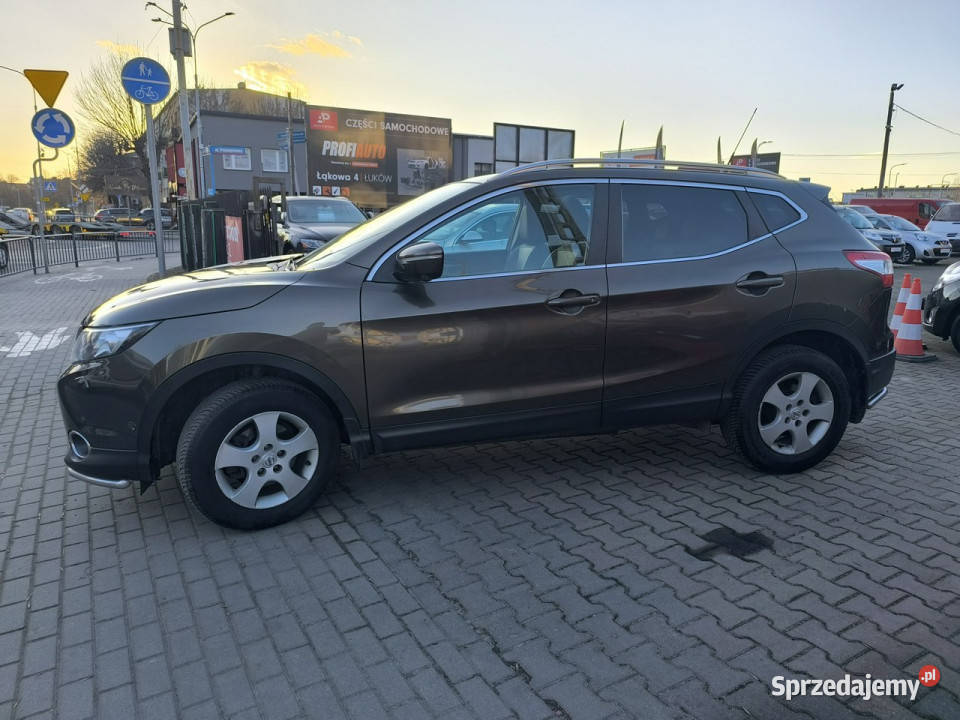 Nissan Qashqai 20i 16V 144 Automat Kamera 360 możliwa zamiana Łuków