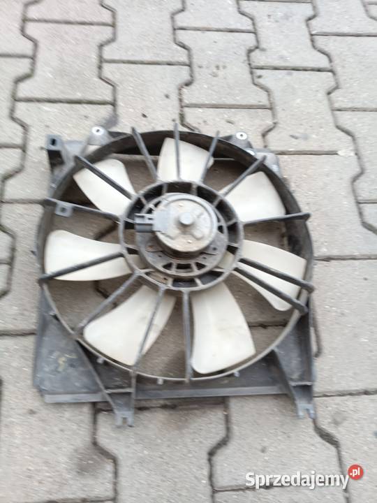 Suzuki SX4 sedici 16 benzyna 2635005820 Krosno sprzedam