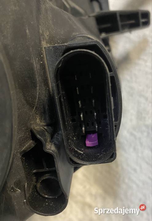 SKODA FABIA III LIFT 6V LAMPA PRAWA PRZÓD prawe Jasienica