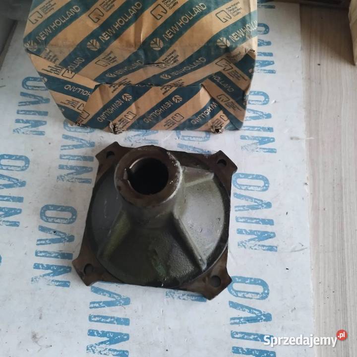 Piasta holland 80922428 kombajn tx 80608040 Łowicz sprzedam