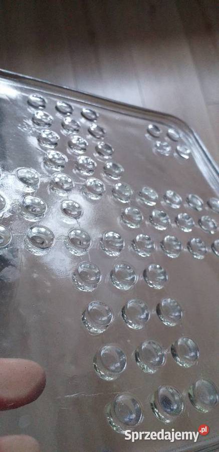 Szklana podstawa Przedbórz