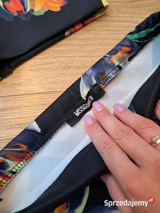 Dwuczęściowy komplet Missguided kwiatowy hit Odzież damska Trąbki Wielkie