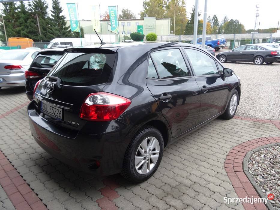 TOYOTA AURIS benzyna zachodniopomorskie