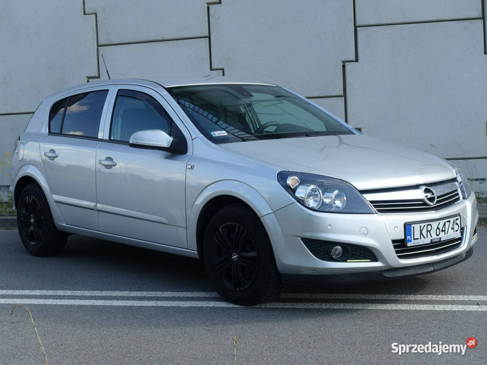 Opel Astra 14 BenLPGCzujniki ParkowaniaKlima H Lublin
